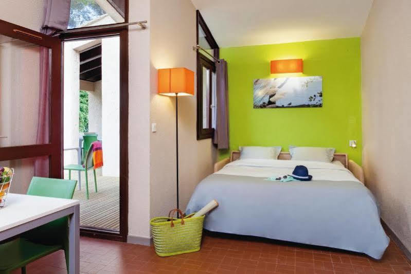 Отель Belambra Clubs La Colle-Sur-Loup - Les Terrasses De Saint-Paul De Vence Экстерьер фото