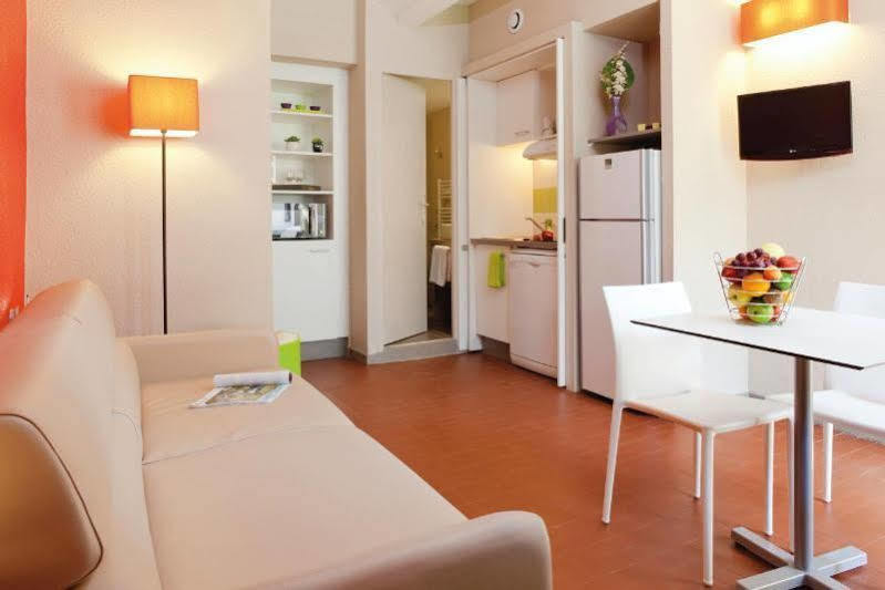 Отель Belambra Clubs La Colle-Sur-Loup - Les Terrasses De Saint-Paul De Vence Экстерьер фото